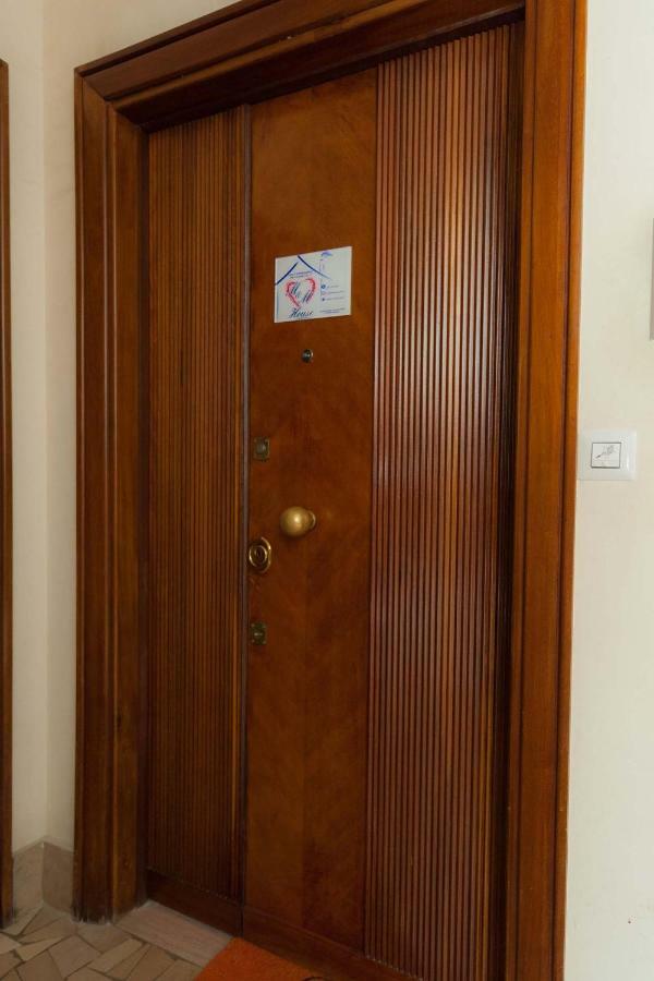 M&M House Apartman Róma Kültér fotó